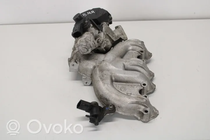 Volkswagen PASSAT B6 Intake manifold 03G129713K