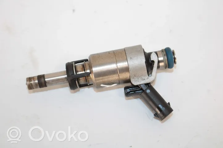 Volkswagen PASSAT B7 Injecteur de carburant 06H906036H