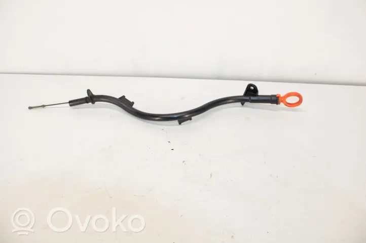 Volkswagen Golf VII Oil level dip stick 04L103634