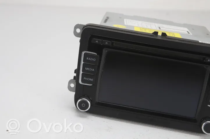 Volkswagen Tiguan Unità principale autoradio/CD/DVD/GPS 1K0035195AA