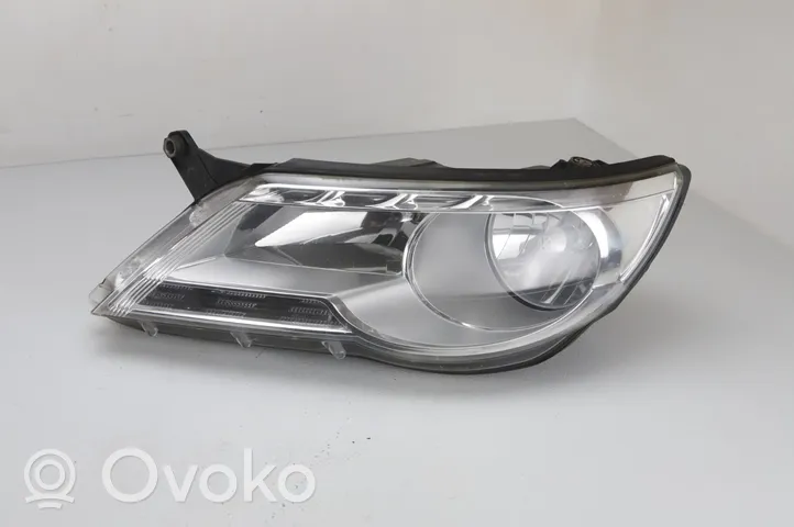 Volkswagen Tiguan Faro delantero/faro principal 5N2941031G