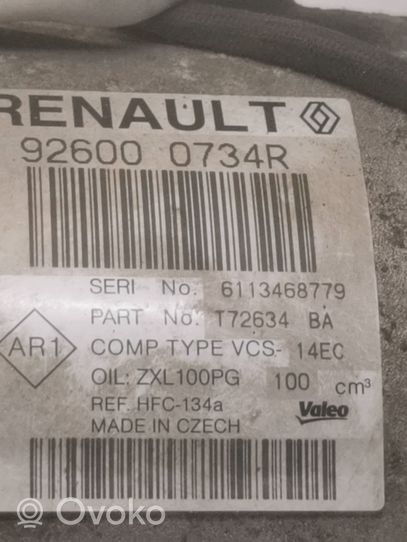 Renault Clio IV Ilmastointilaitteen kompressorin pumppu (A/C) 926000734R