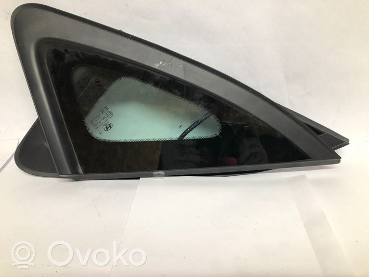 Hyundai Kona I Rear side window/glass 87810j9000