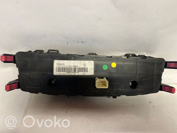 Toyota Avensis T270 Oro kondicionieriaus/ klimato/ pečiuko valdymo blokas (salone) 5590005400