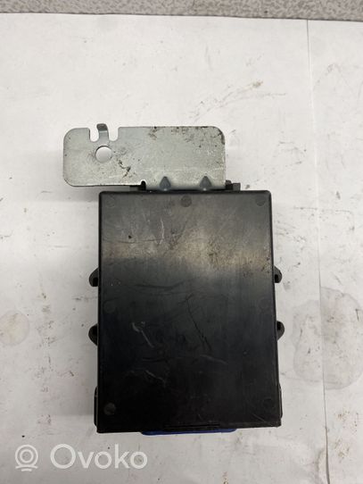 Suzuki Grand Vitara I Oven keskuslukituksen ohjausyksikön moduuli 3719165D30