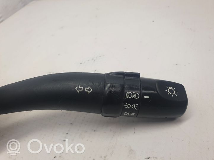 Hyundai Santa Fe Light switch 2020057632