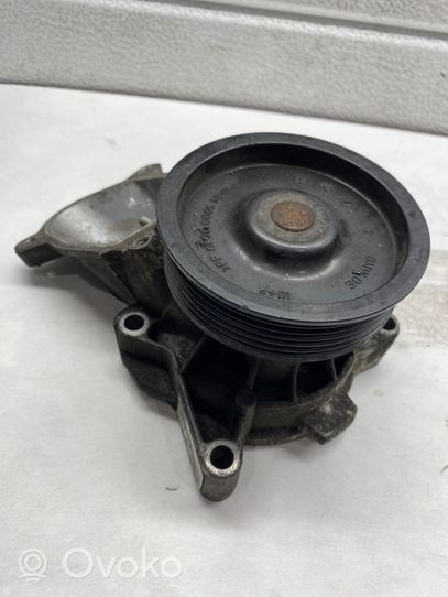 BMW 5 E60 E61 Pompa dell’acqua 4990790