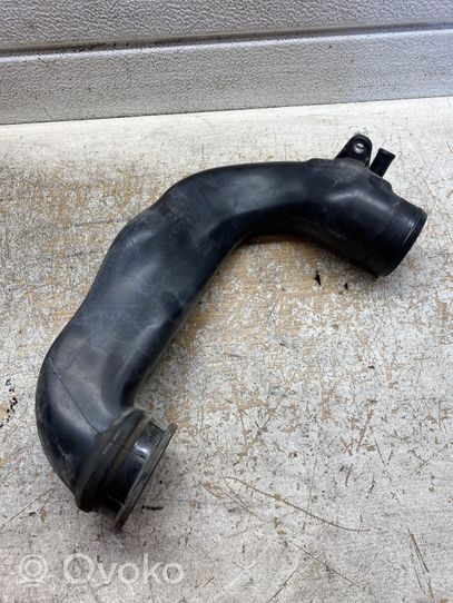 Opel Astra H Turbo air intake inlet pipe/hose 8980055582