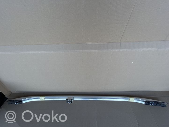 Audi A4 S4 B7 8E 8H Roof transverse bars on the "horns" 01098100