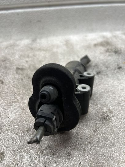 Audi A6 S6 C6 4F Clutch slave cylinder 4F0721401A