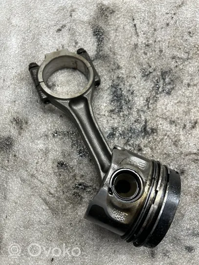 Volkswagen Tiguan Piston 08118HSRI