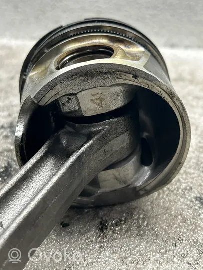 Volkswagen Tiguan Piston 