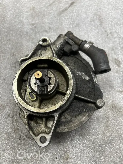 Audi A5 8T 8F Pompe à vide 057145100AF