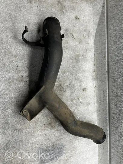 Volkswagen PASSAT B3 Tube d'admission de tuyau de refroidisseur intermédiaire 357145834