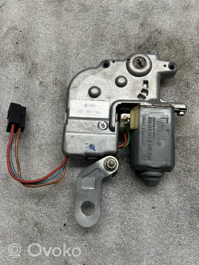 Volkswagen PASSAT B3 Sunroof motor/actuator 357877795