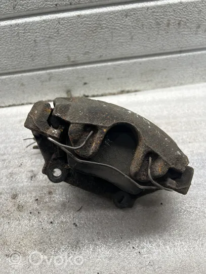 Volkswagen PASSAT B5 Front brake caliper 