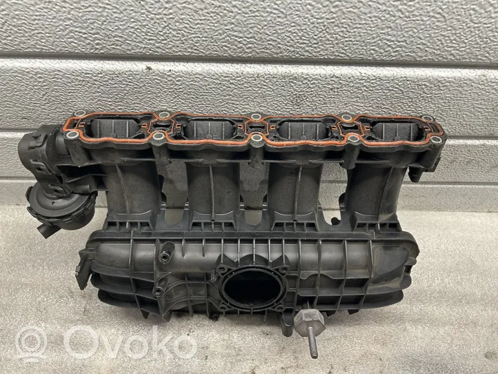 Audi A4 S4 B8 8K Collettore di aspirazione 70518014