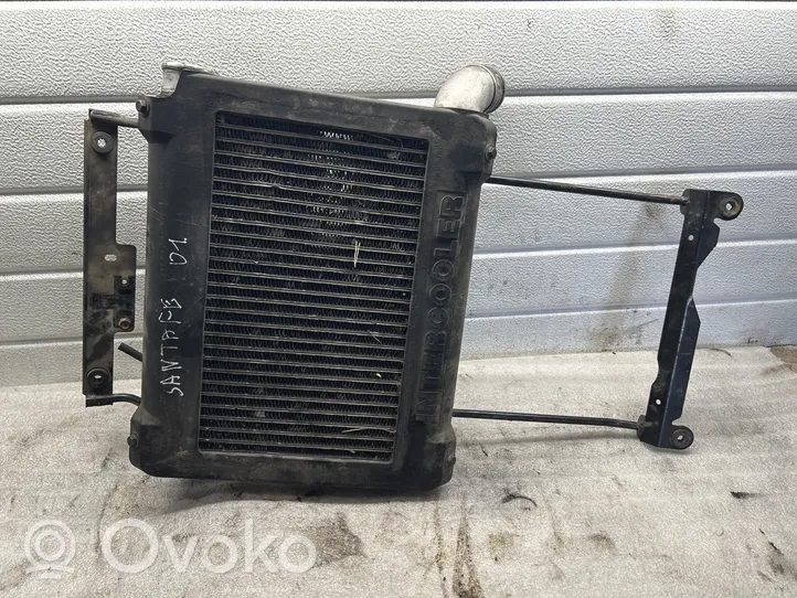 Hyundai Santa Fe Chłodnica powietrza doładowującego / Intercooler 