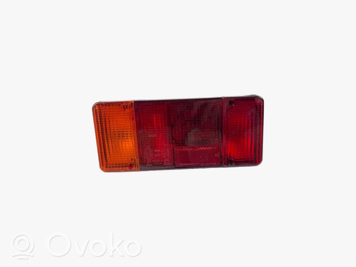 Iveco Daily 30.8 - 9 Luci posteriori 500356783