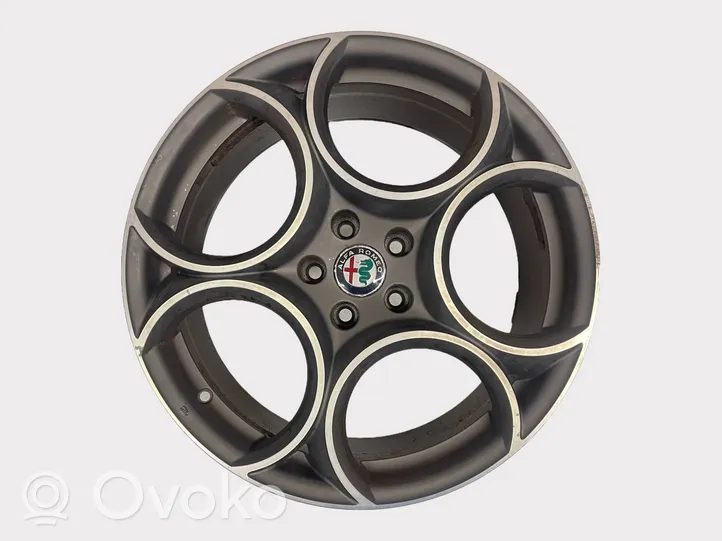 Alfa Romeo Stelvio R19 alloy rim 156121042