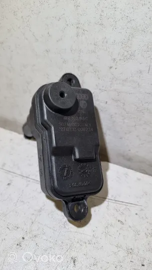 Audi A6 C7 Motorino del tappo del serbatoio del carburante 4L0862153C