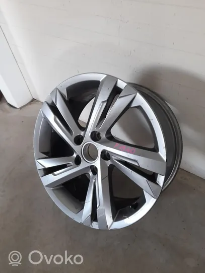 Volkswagen Golf VIII R16 steel rim 