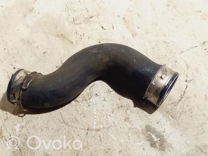 Skoda Octavia Mk2 (1Z) Tube d'admission de tuyau de refroidisseur intermédiaire 1K0145832B