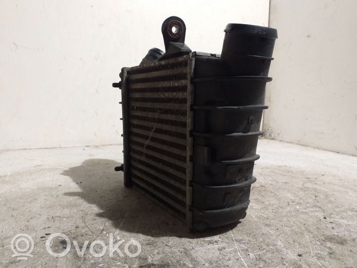 Volkswagen Fox Chłodnica powietrza doładowującego / Intercooler 6Q0145804A