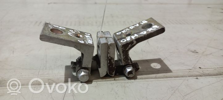 Skoda Octavia Mk2 (1Z) Set di cerniere portiera anteriore 6Y0831412C