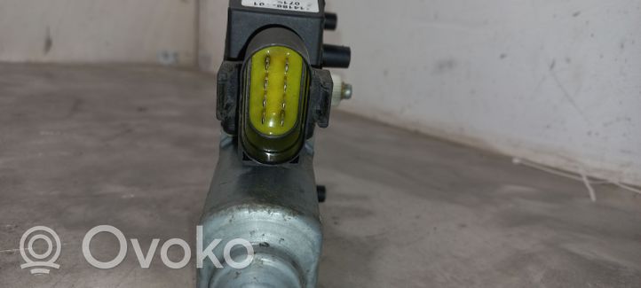 Audi A4 S4 B5 8D Galinis varikliukas langų pakėlėjo 05360014