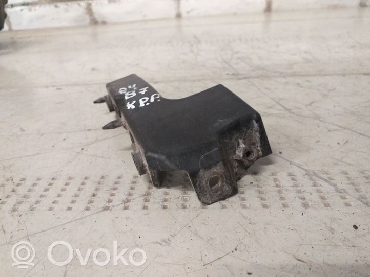 Audi A4 S4 B7 8E 8H Staffa di rinforzo montaggio del paraurti anteriore 8E0807283