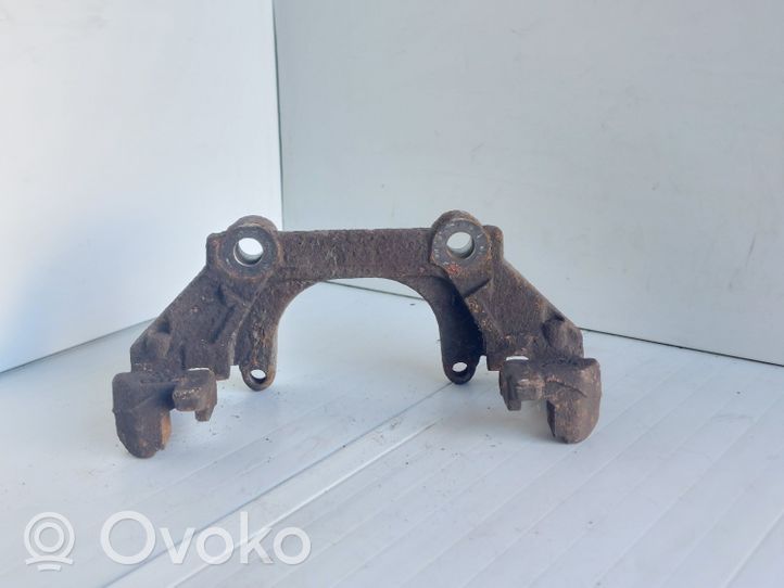 Volkswagen PASSAT B5.5 Front Brake Caliper Pad/Carrier 