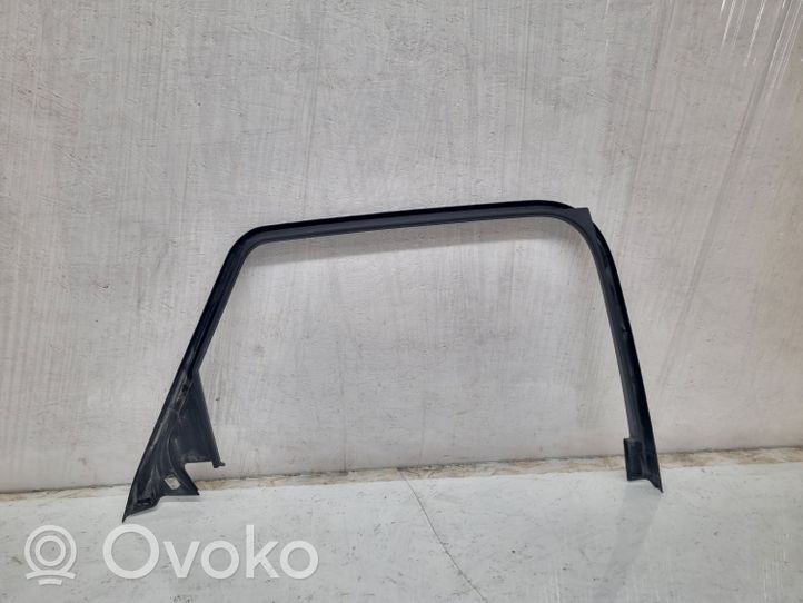 Audi A4 S4 B8 8K Rivestimento modanatura del vetro della portiera posteriore 8K9867672