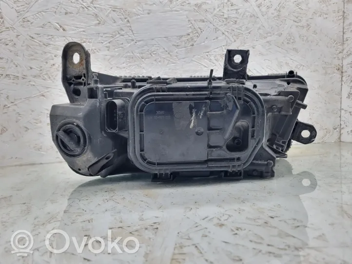 Audi A6 S6 C6 4F Передняя фара 4F0941004