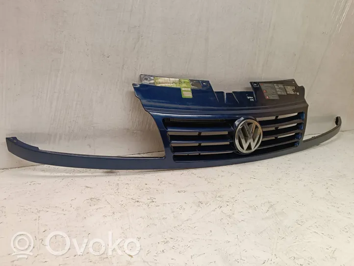 Volkswagen Sharan Grille calandre supérieure de pare-chocs avant 7M0853651