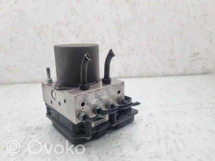 Audi A6 S6 C6 4F ABS Pump 4F0614517T