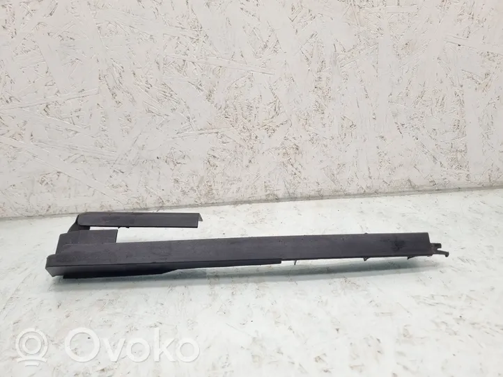 Audi A4 S4 B6 8E 8H Cache rail de siège conducteur avant 8E0881347B