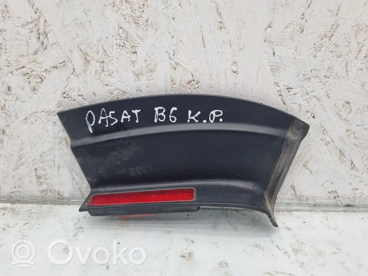 Volkswagen PASSAT B6 Odblask lampy tylnej 3C9945311A