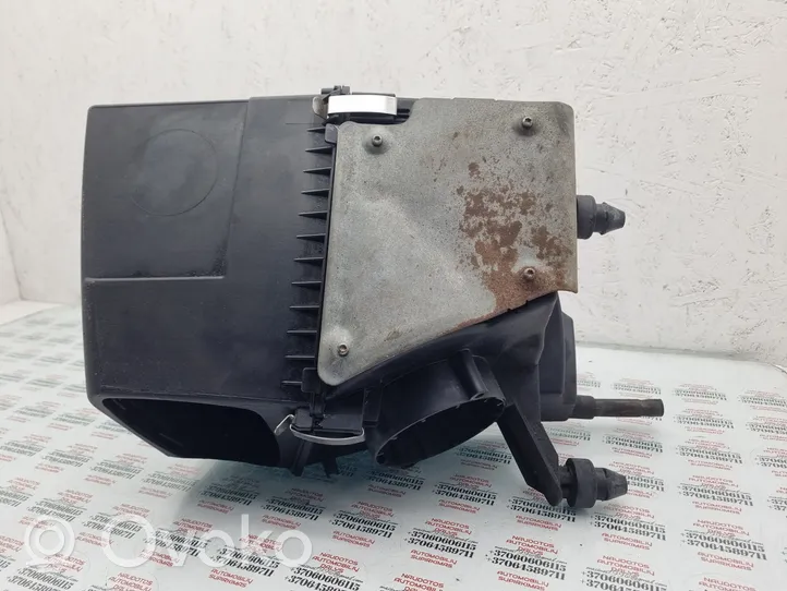 Audi A6 S6 C6 4F Boîtier de filtre à air 4F0133835N