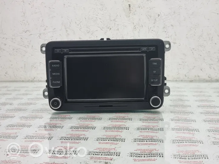 Volkswagen PASSAT CC Radio/CD/DVD/GPS-pääyksikkö 3C8035195