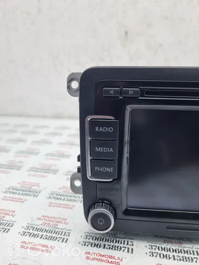 Volkswagen PASSAT CC Panel / Radioodtwarzacz CD/DVD/GPS 3C8035195