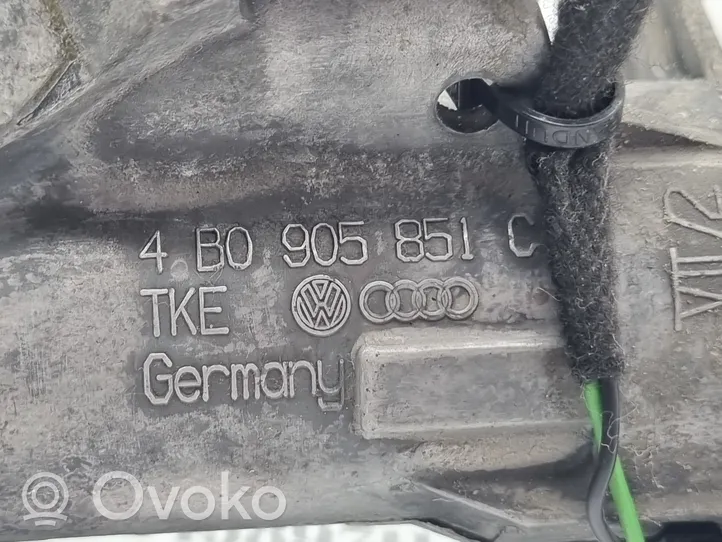 Volkswagen PASSAT B5.5 Užvedimo spynelė 4B0905851C