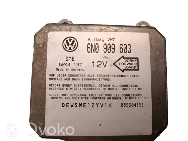 Volkswagen PASSAT B7 Turvatyynyn ohjainlaite/moduuli 6N0909603