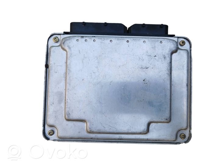 Audi A4 S4 B6 8E 8H Sterownik / Moduł ECU 038906019FP