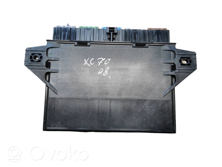 Volvo XC70 Keyless (KESSY) go control unit/module 8G9N19G481AA