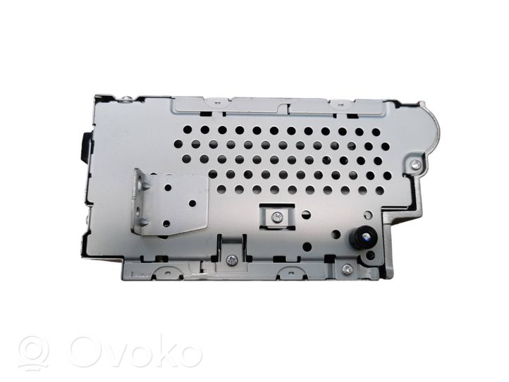 Volvo V70 Panel / Radioodtwarzacz CD/DVD/GPS 7G9N18C815BB