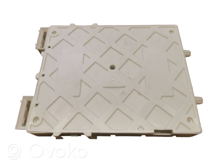 Volvo V40 Module de fusibles 31453131