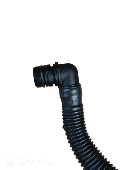 Volkswagen PASSAT B7 Breather hose/pipe 03L103493AE