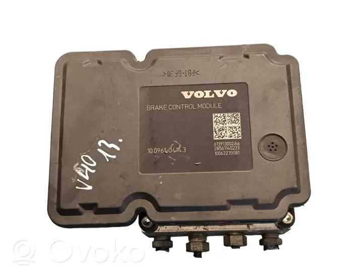 Volvo V40 ABS-pumppu 10096104143