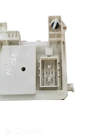 Volvo V50 Fuse module 30728906